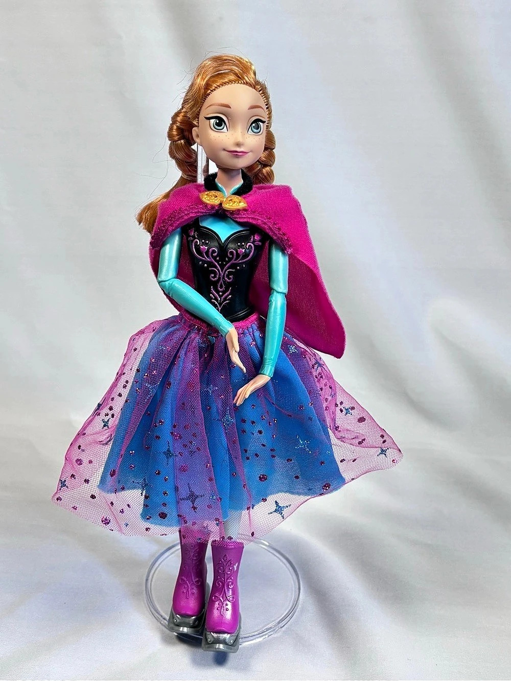 Disney Frozen Ice Skating Anna Doll in Pink & Blue